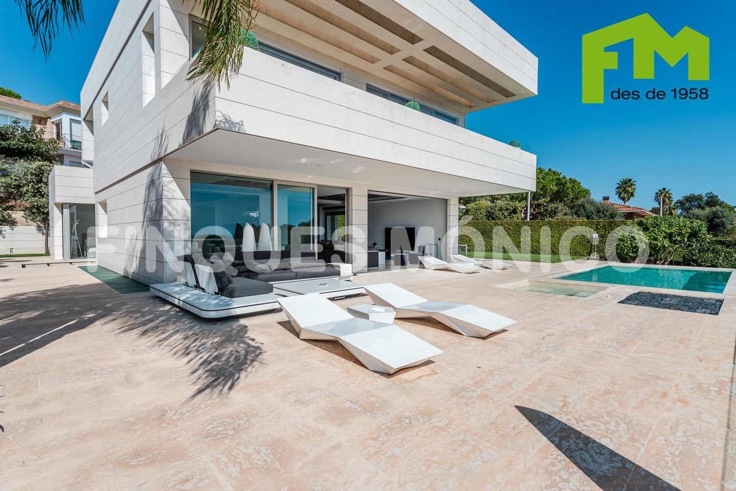 Terrace of House or chalet for sale in Teià  with Air Conditioner, Heating and Private garden