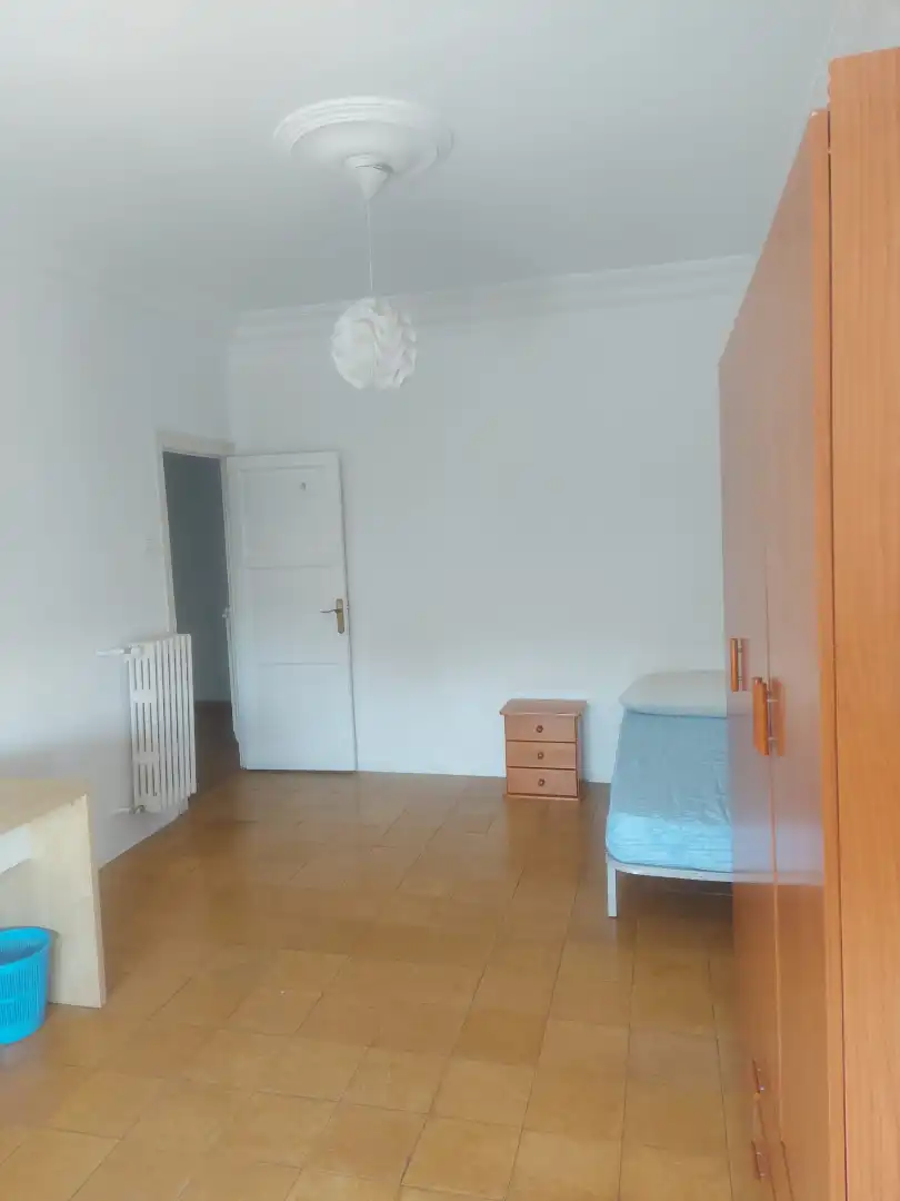 Schlafzimmer von Wohnung zur Miete in Zaragoza mit Heizung, Möbliert und Ofen