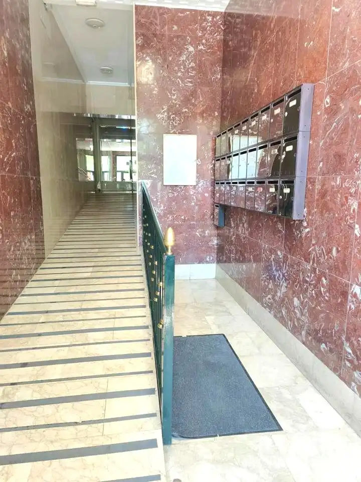 Piso en venta en Madrid con Calefacción, Parquet y Terraza