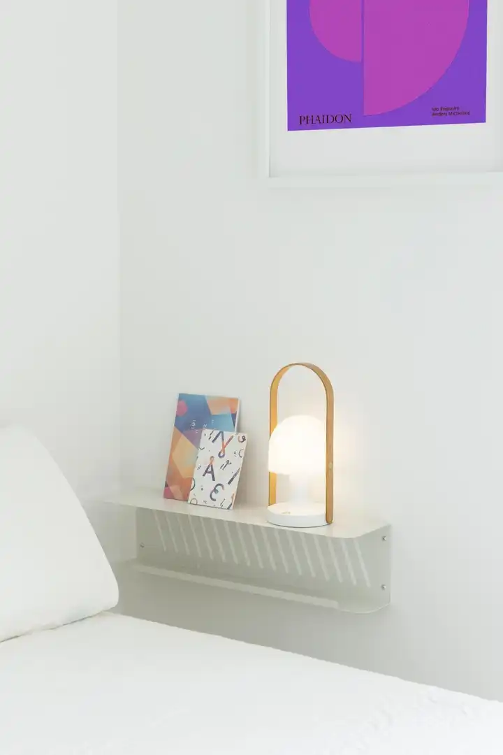 Bedroom of Flat for share in Moncada  with Air Conditioner, Heating and Furnished
