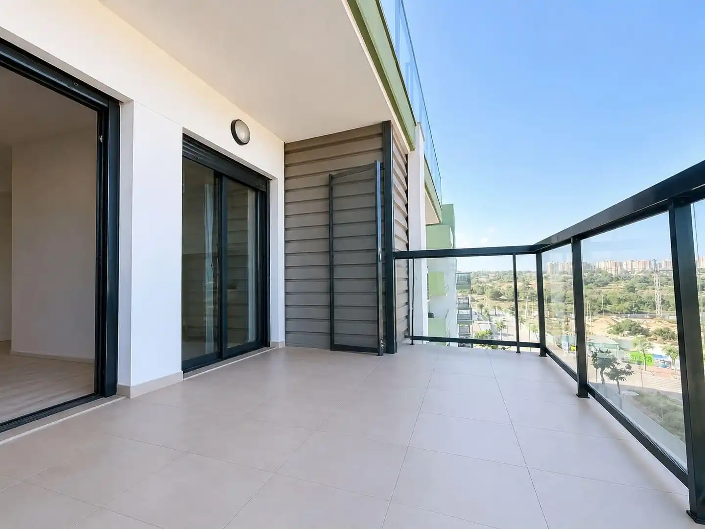 Apartament amb piscina en venda a Avenida Avenida Italia 30, imagen 3