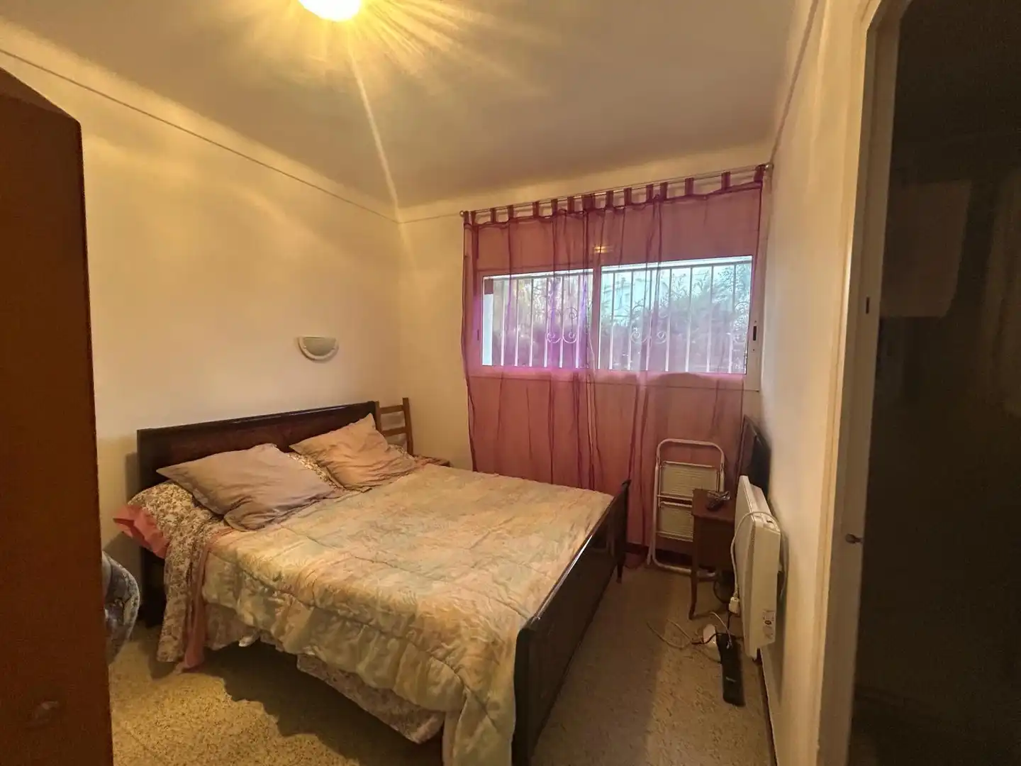 Habitación de Apartamento en venta en Roses con Aire acondicionado, Calefacción y Jardín privado