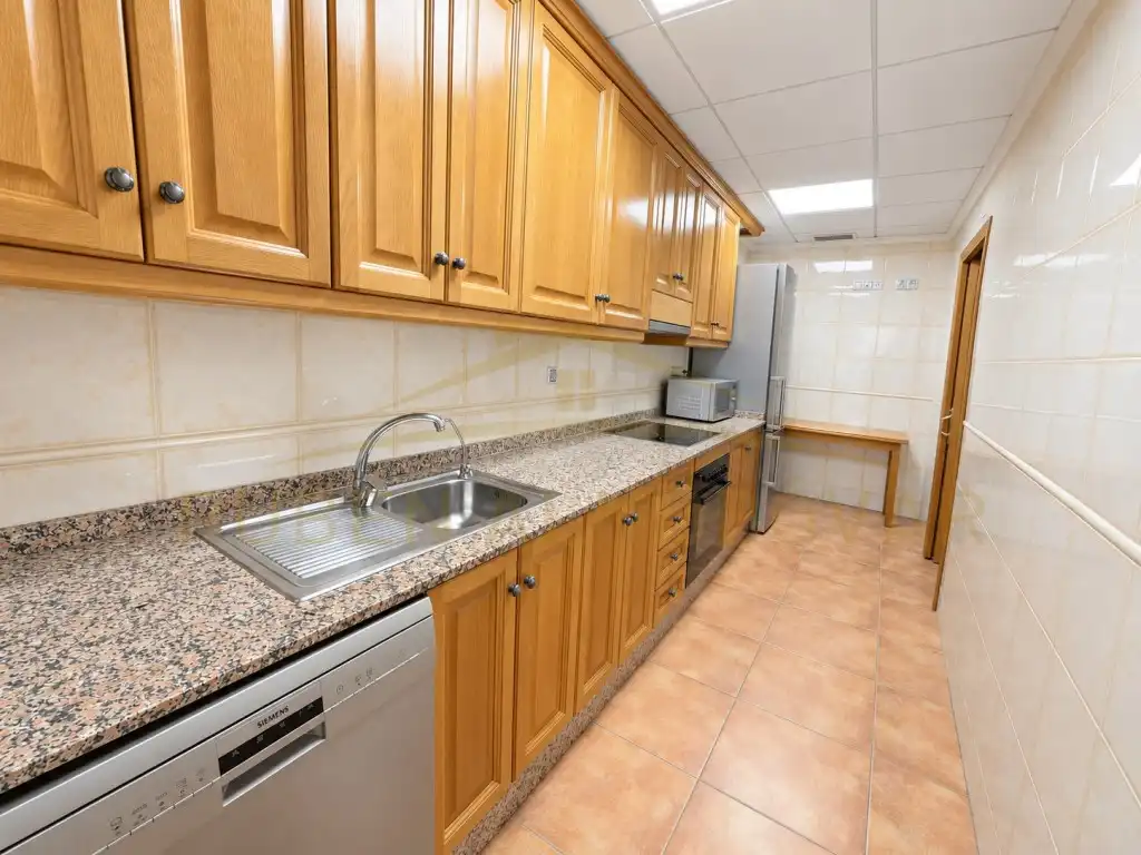 Piso con piscina en venta en Calle Miguel Hernandez 67, imagen 8
