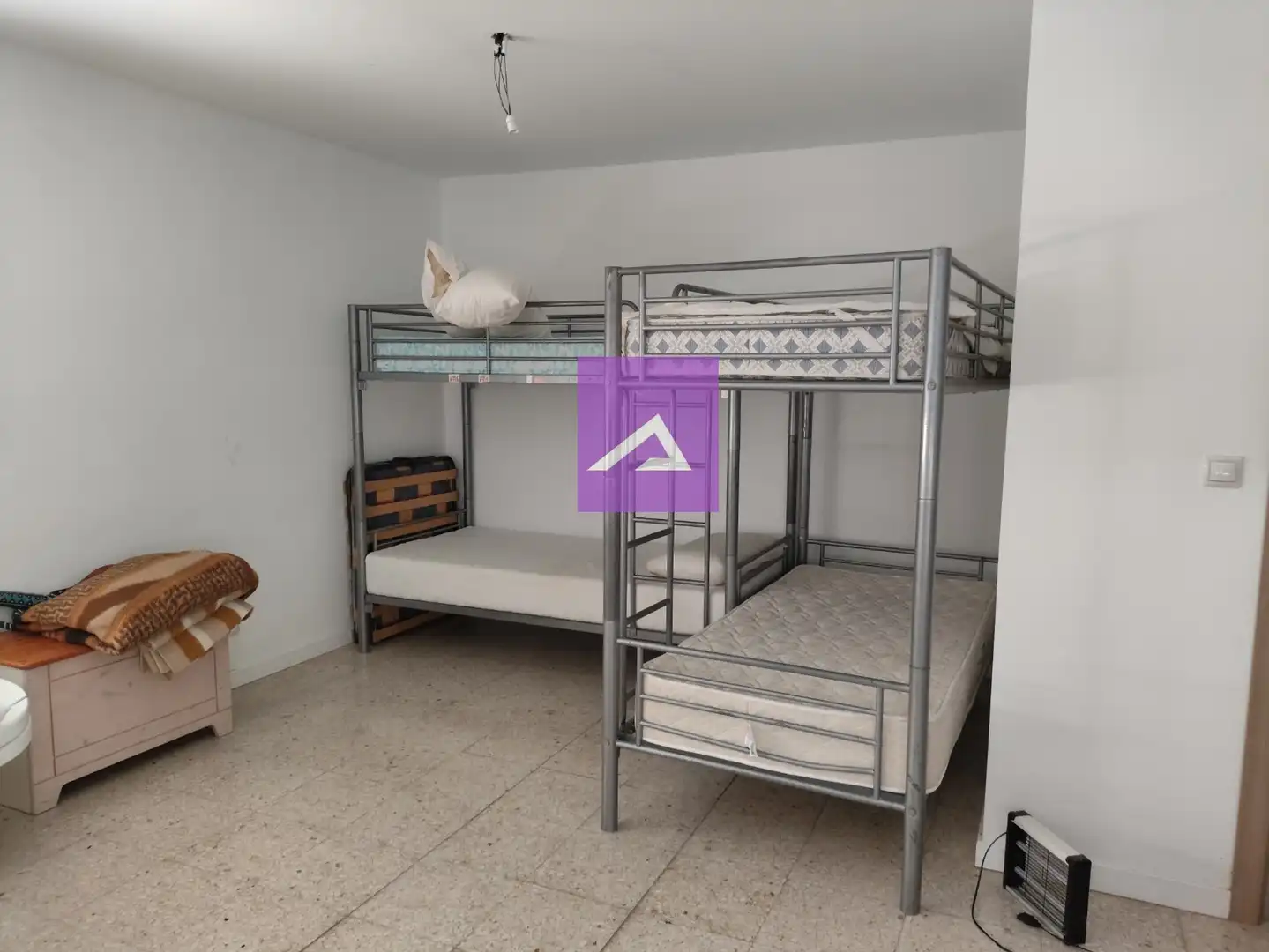 Bedroom of Houses for sale in Torrent  with Air Conditioner, Private garden and Storage room