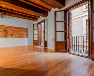 Flat for sale in  Barcelona Capital  with Air Conditioner, Heating and Terrace