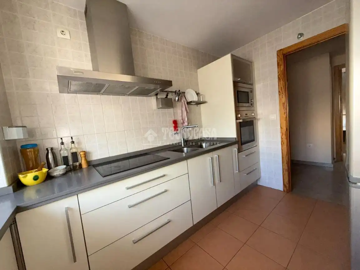 Cocina de Ático en venta en La Algaba con Aire acondicionado y Terraza