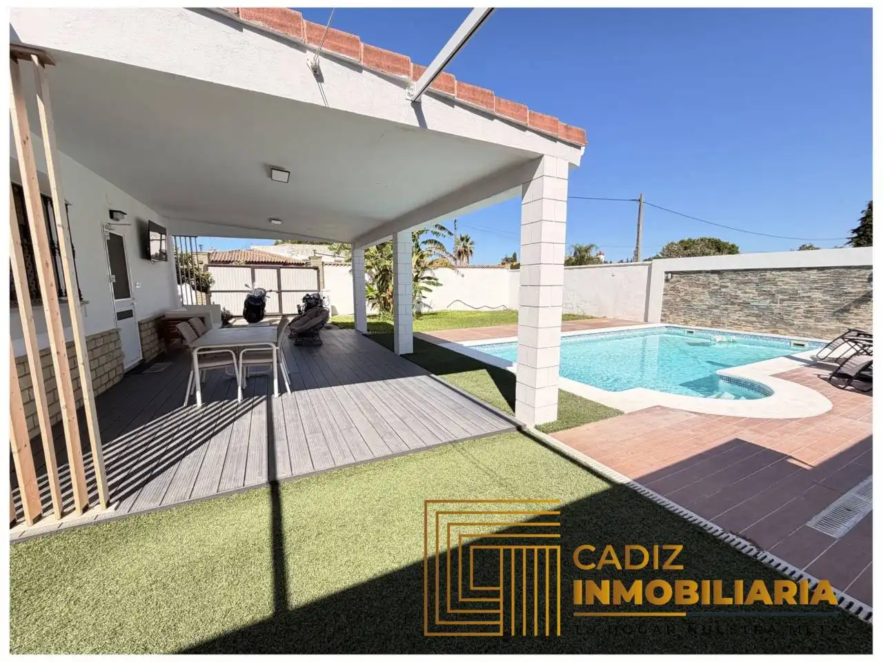 Terrassa de Finca rústica en venda en Chiclana de la Frontera amb Aire condicionat, Jardí privat i Terrassa