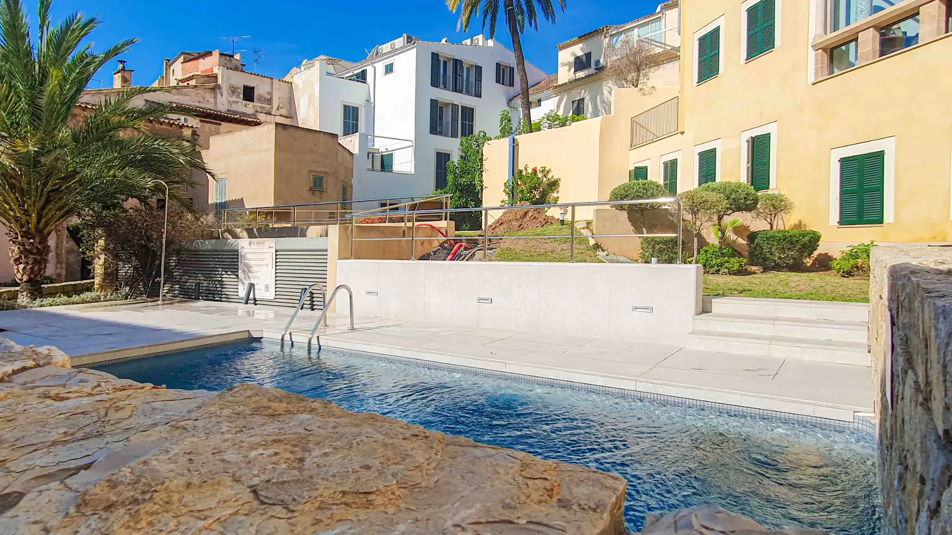 Schwimmbecken von Erdgeschoss zur Miete in  Palma de Mallorca mit Klimaanlage, Heizung und Parkett