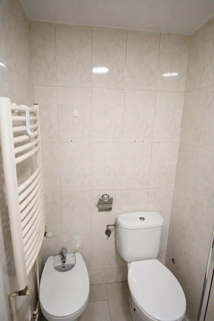 Bathroom of Flat for sale in Terrassa  with Heating and Balcony