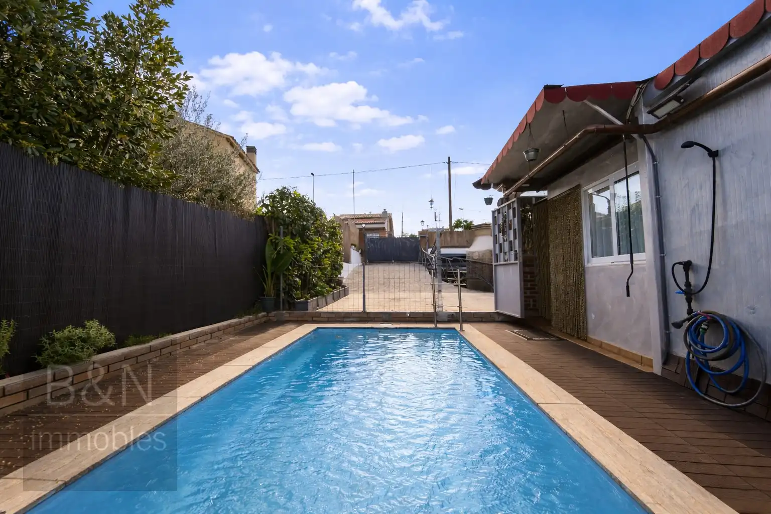 Swimming pool of Houses for sale in Rubí  with Air Conditioner, Heating and Swimming Pool