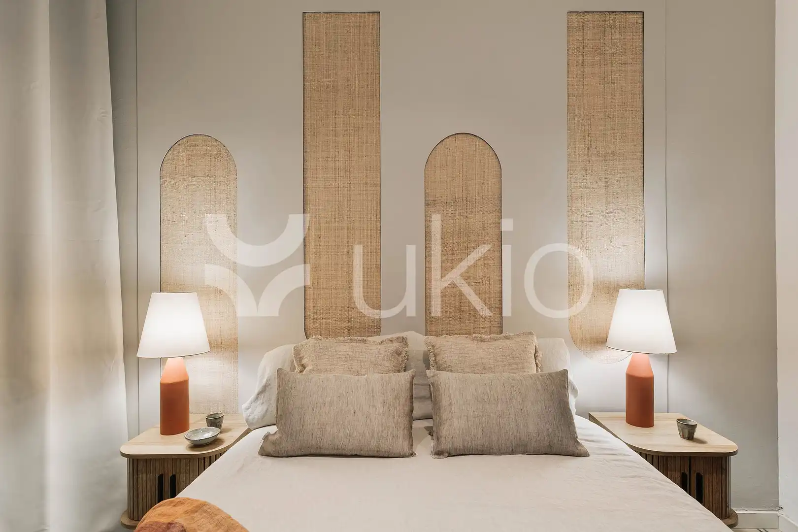 Schlafzimmer von Wohnungen zur Miete in Barcelona mit Klimaanlage, Möbliert und Ofen