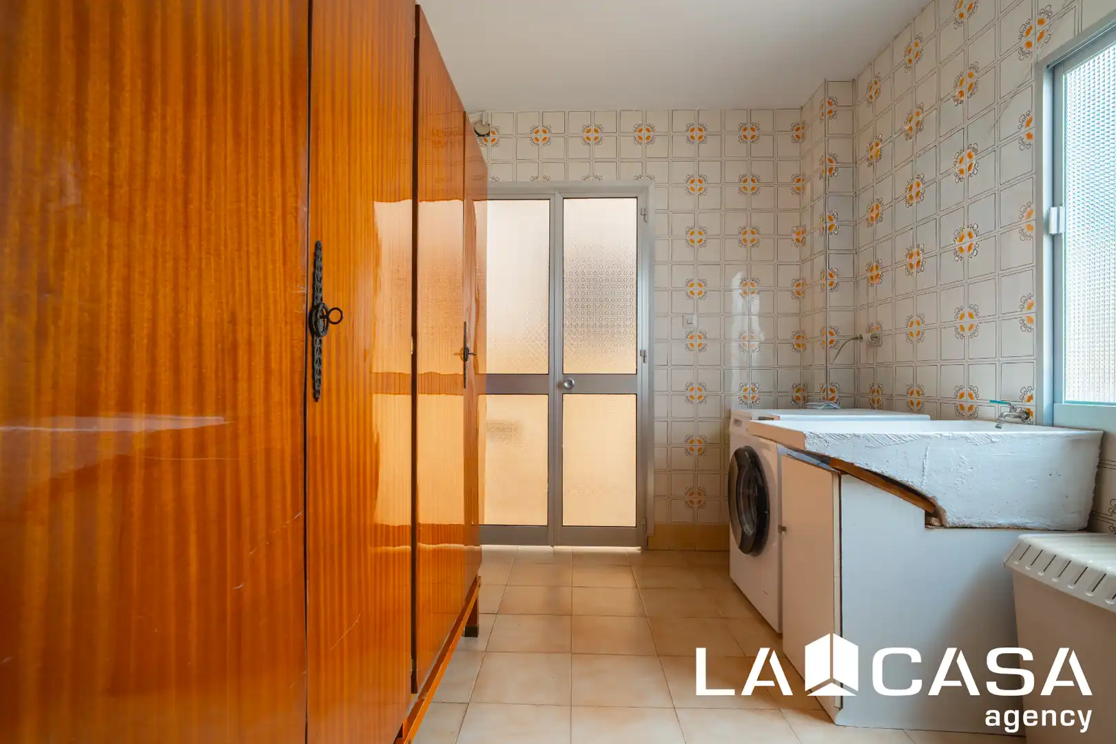 Exterior view of Houses for sale in Dos Hermanas  with Air Conditioner, Heating and Furnished