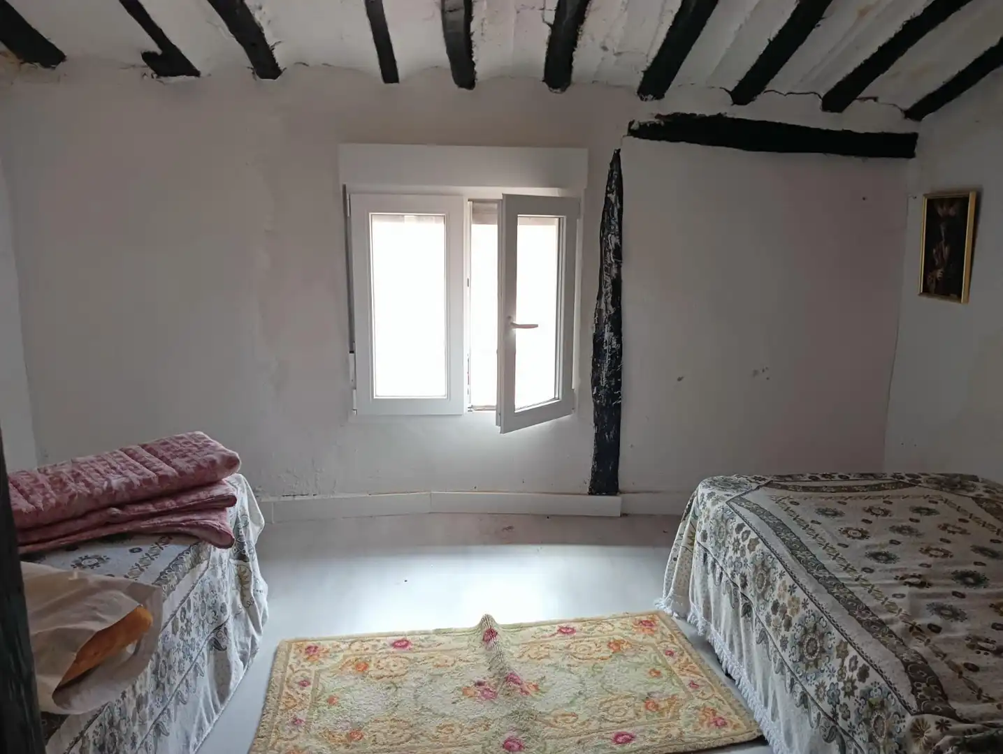 Dormitori de Casa adosada en venda en Camprovín