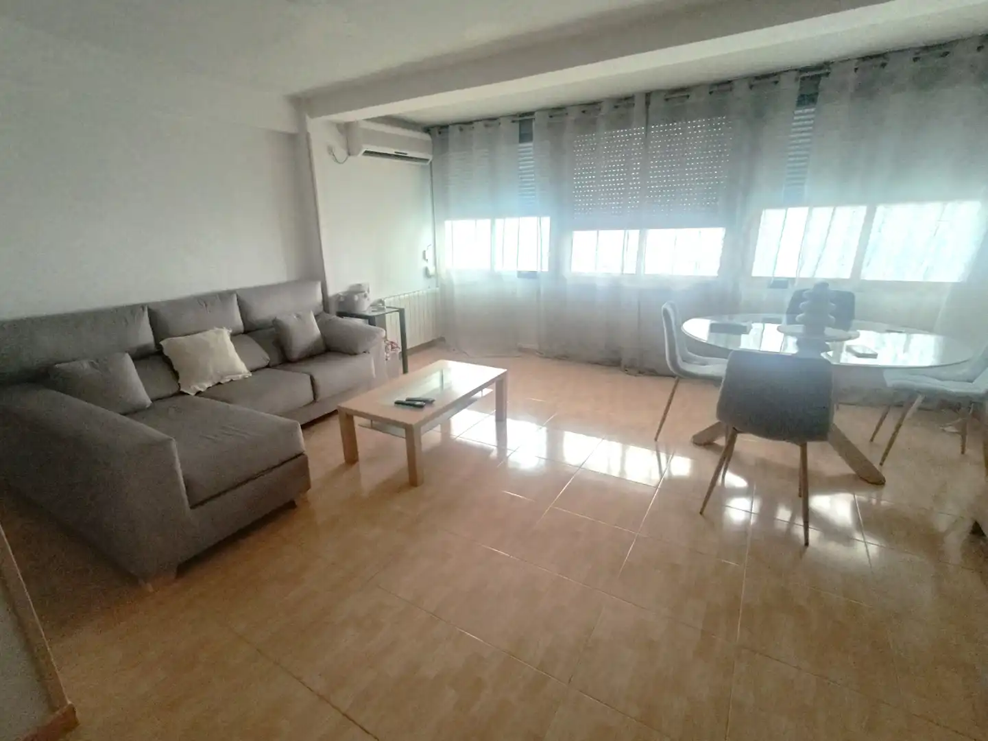 Wohnzimmer von Wohnung zum Verkauf in Parla mit Klimaanlage und Heizung