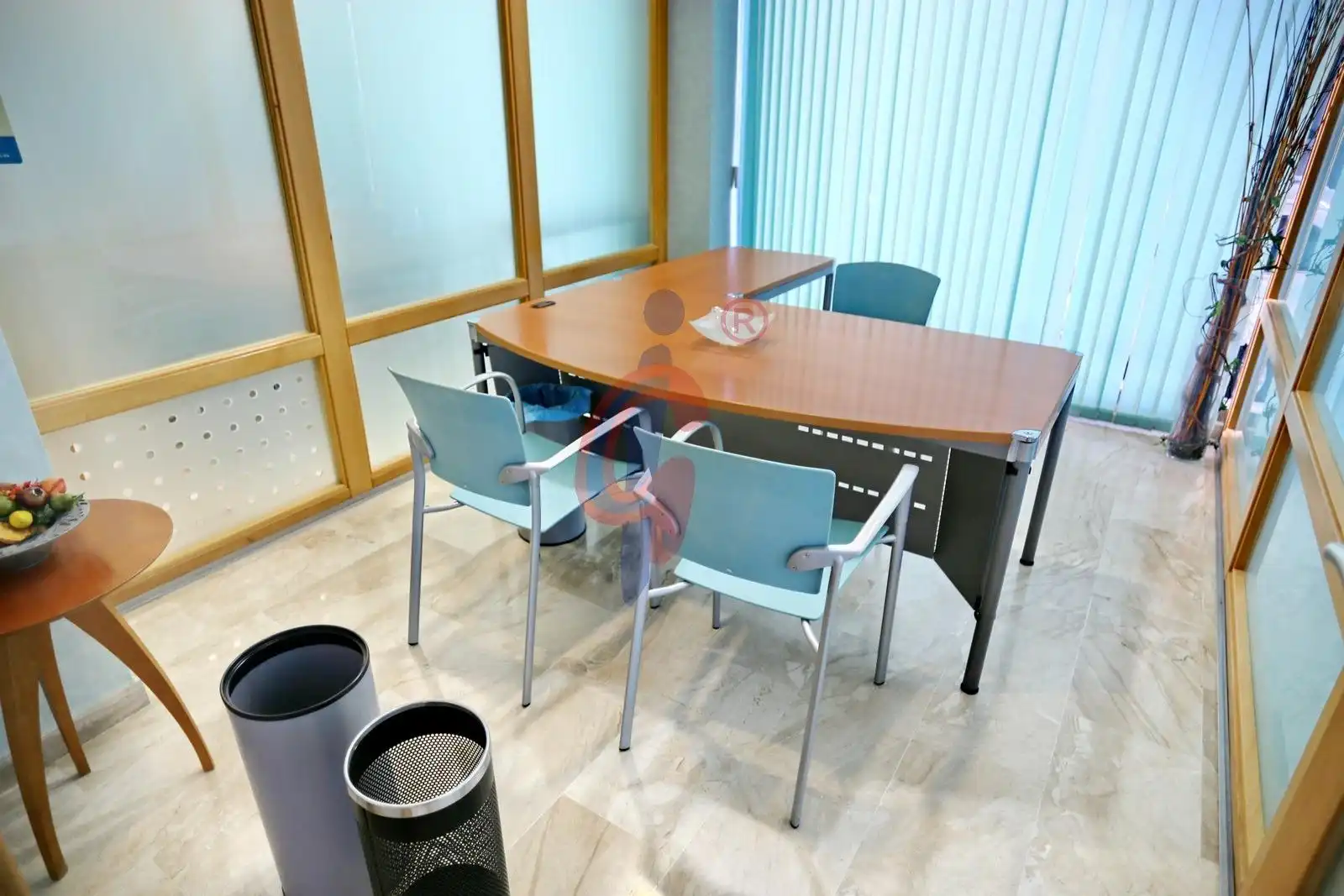 Commercial properties for sale in Guardamar del Segura  with Air Conditioner