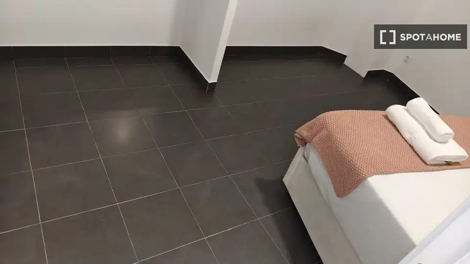 Schlafzimmer von Wohnung zur Miete in Carabanchel