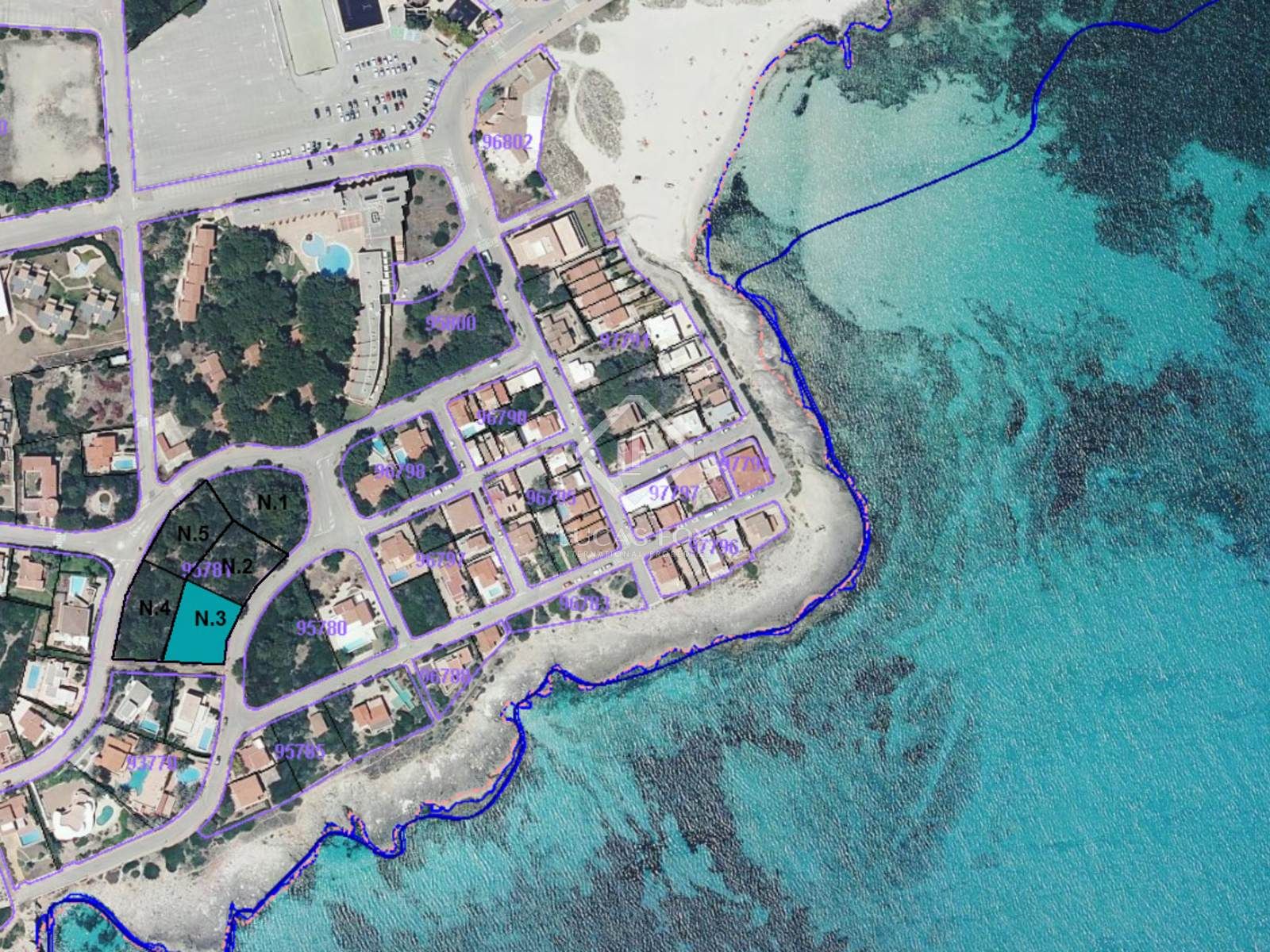 Terreno en venta en Sant Lluís