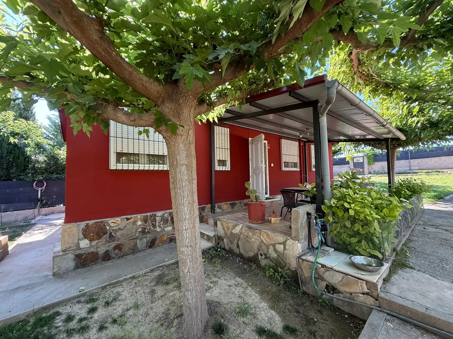 Vista exterior de Casa o chalet en venta en Caspe con Calefacción, Jardín privado y Parquet