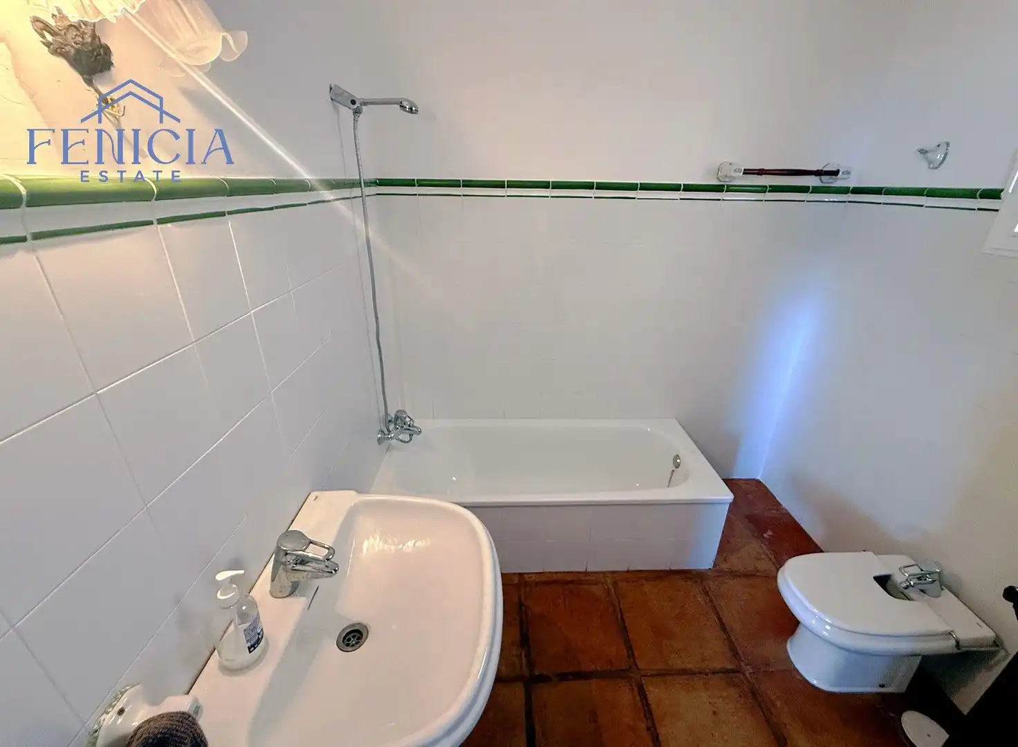 Baño de Casa o chalet en venta en Almuñécar con Jardín privado, Terraza y Trastero