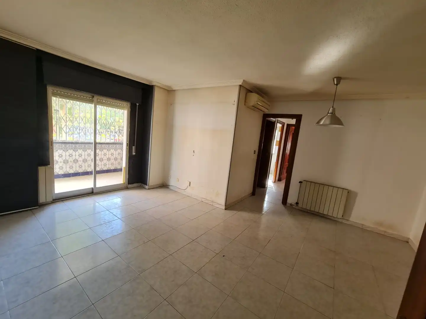 Wohnung zum Verkauf in Fuenlabrada mit Klimaanlage und Heizung
