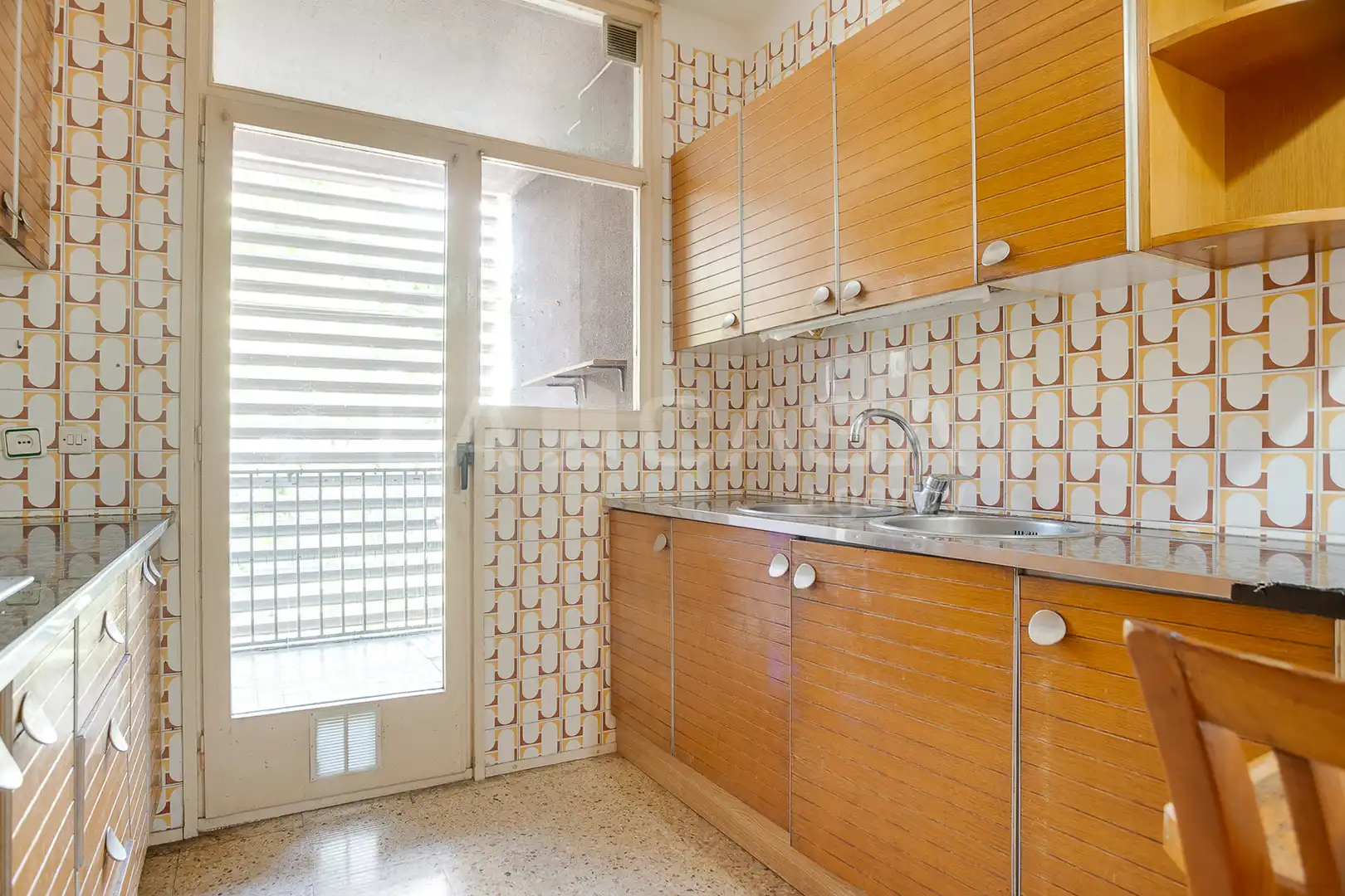 Küche von Wohnung zum Verkauf in Barcelona mit Balkon