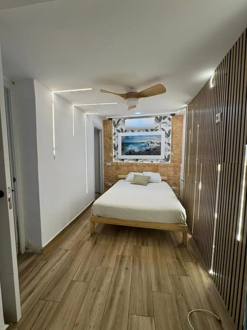 Habitación de Edificio en venta en Benidorm