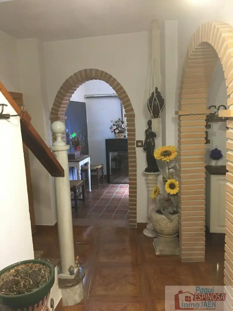 Houses for sale in Villardompardo  with Terrace, Swimming Pool and Furnished