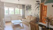 Living room of Flat for sale in  Madrid Capital  with Heating