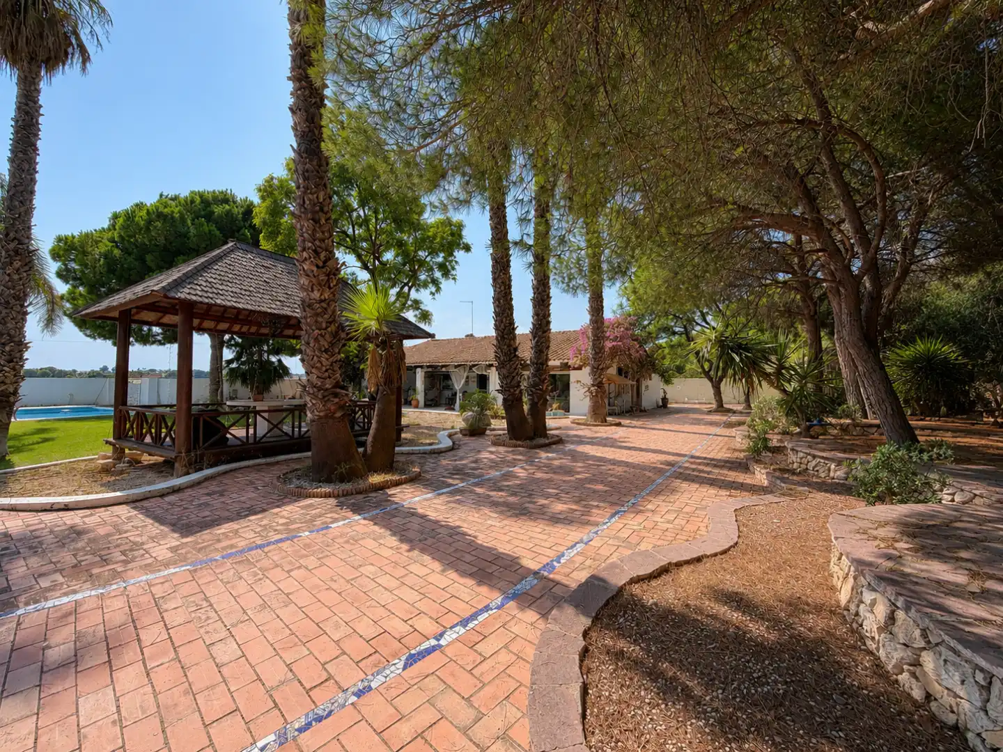 Exterior view of Houses for sale in Bétera  with Air Conditioner, Heating and Swimming Pool