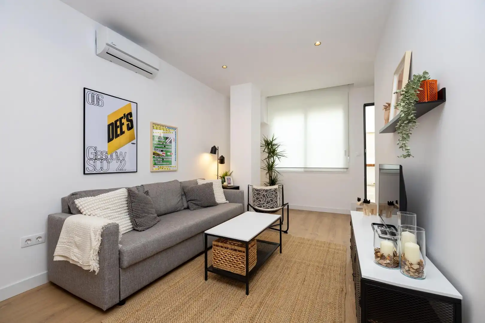 Wohnzimmer von Wohnung zum Verkauf in Granada mit Heizung und Alarm