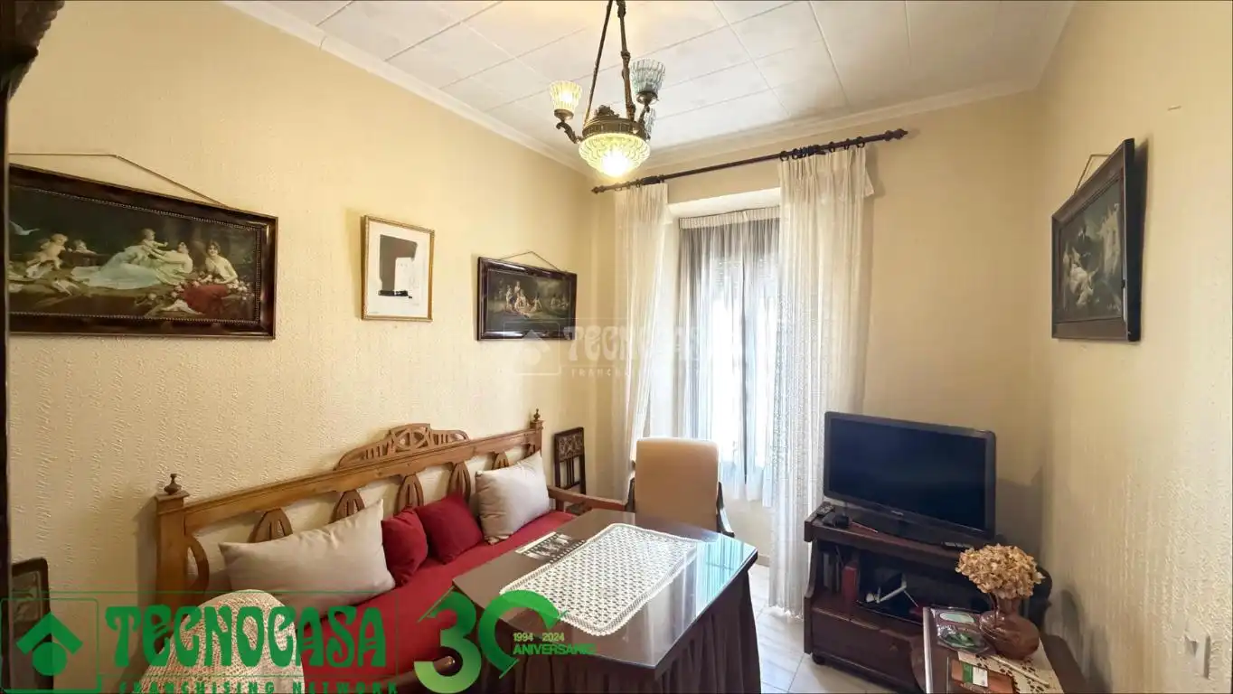 Habitación de Casa adosada en venta en Alcázar de San Juan con Jardín privado y Balcón