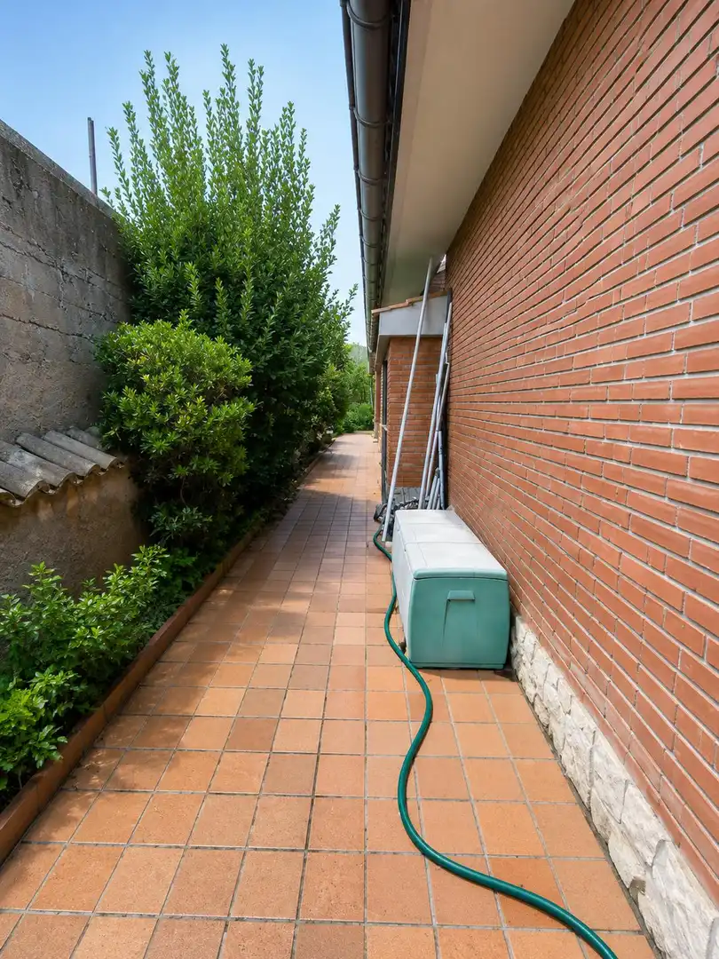 Vista exterior de Casa o xalet en venda en Olèrdola amb Calefacció, Jardí privat i Terrassa