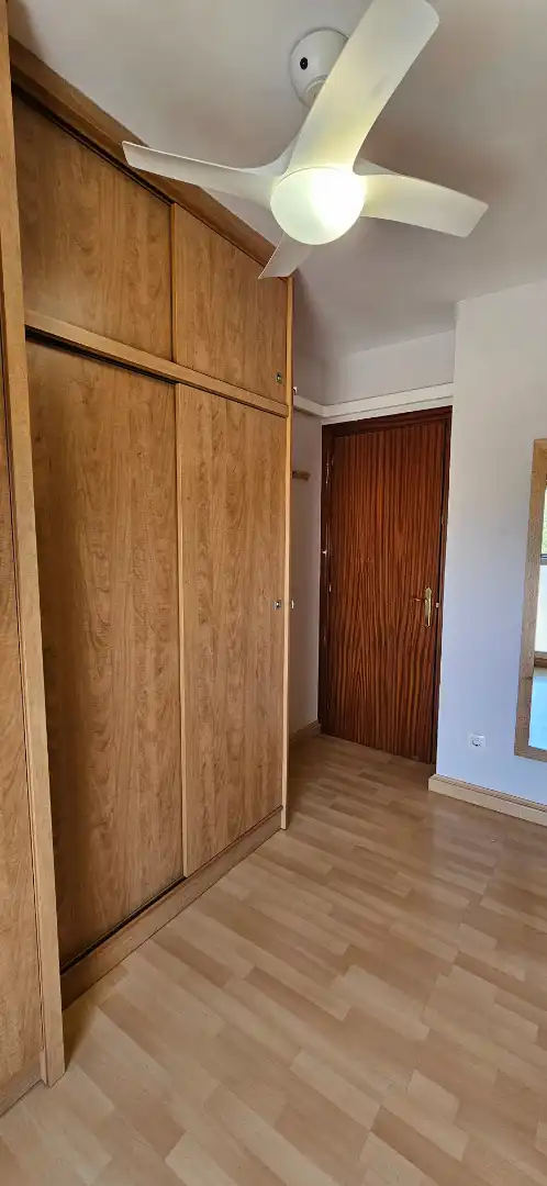 Dormitori de Casa adosada en venda en Tarragona amb Aire condicionat, Calefacció i Jardí privat
