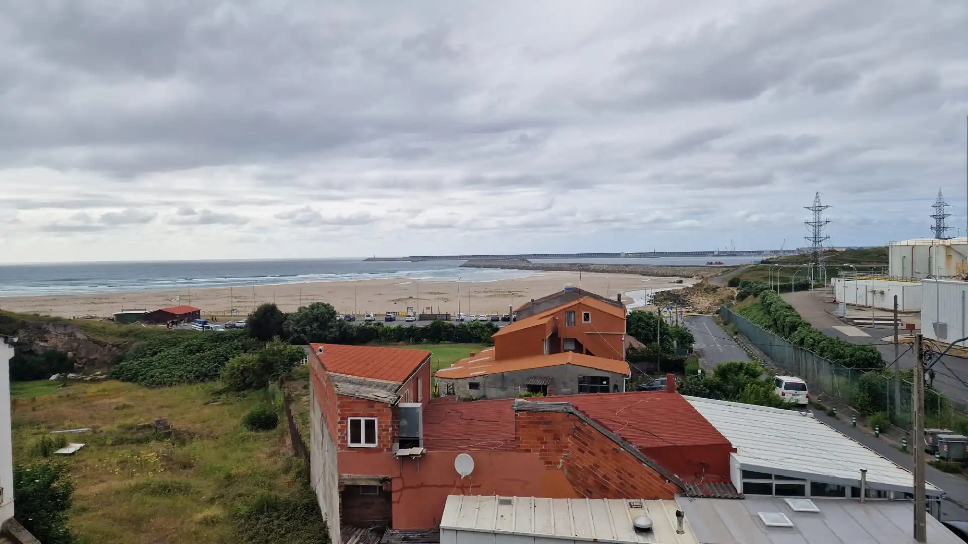 Vista exterior de Piso en venta en Arteixo con Calefacción, Amueblado y Horno