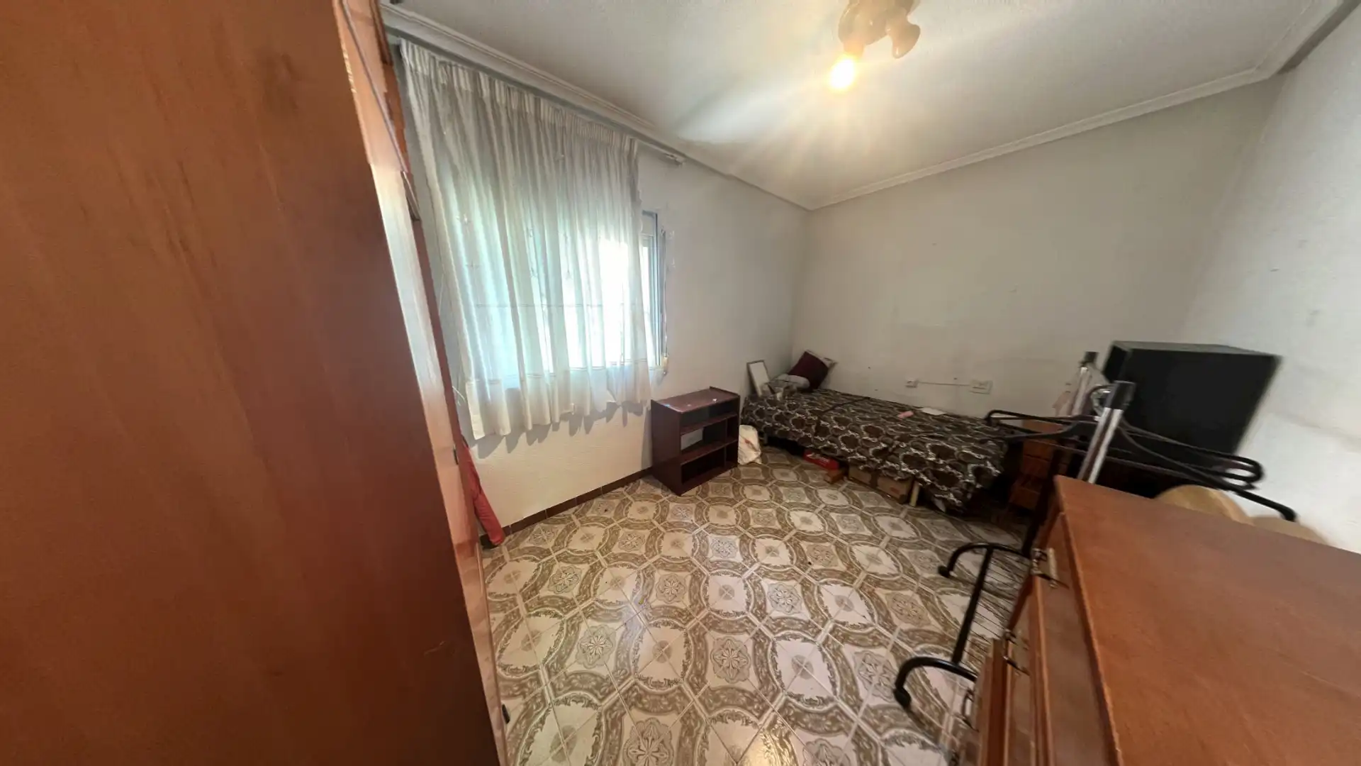 Wohnung zum Verkauf in Alicante / Alacant mit Klimaanlage, Heizung und Möbliert