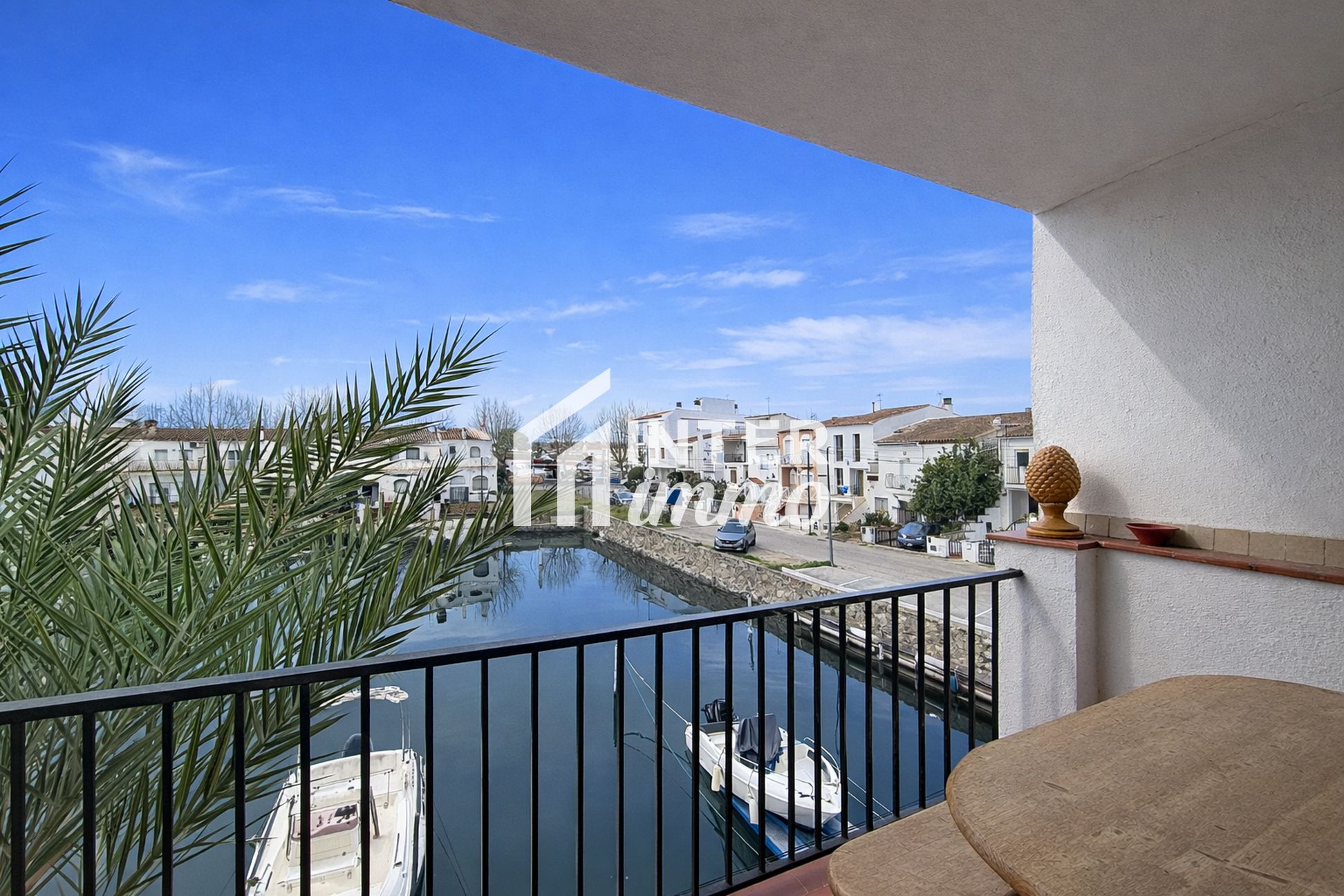 Exterior view of Apartment for sale in Empuriabrava  with Storage room and Balcony