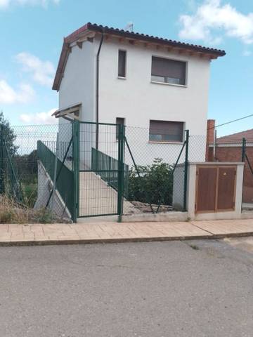 Casa-chalet en Venta en Ocón