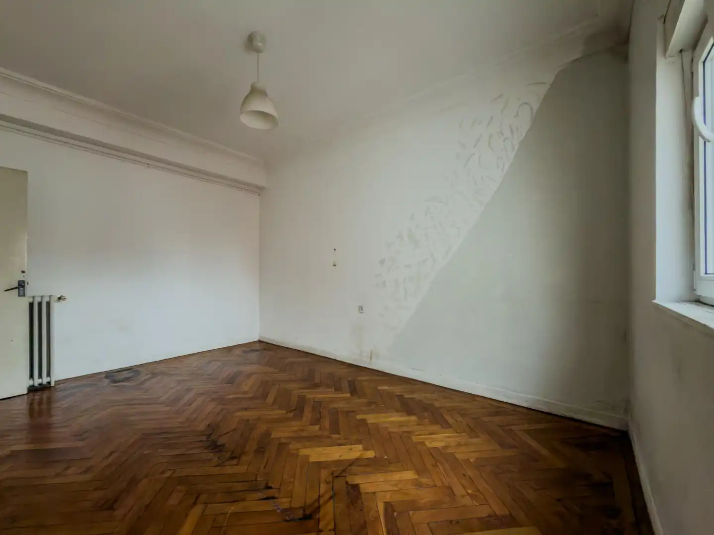 Dormitori de Pis en venda en Torrelavega  amb Calefacció, Parquet i Traster