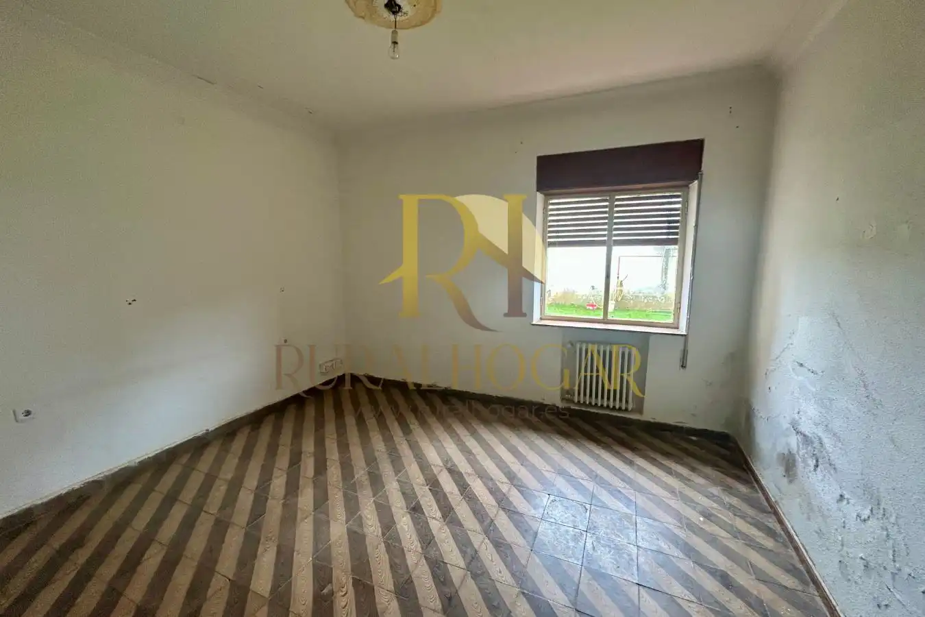 Bedroom of Houses for sale in Santas Martas  with Heating, Private garden and Terrace