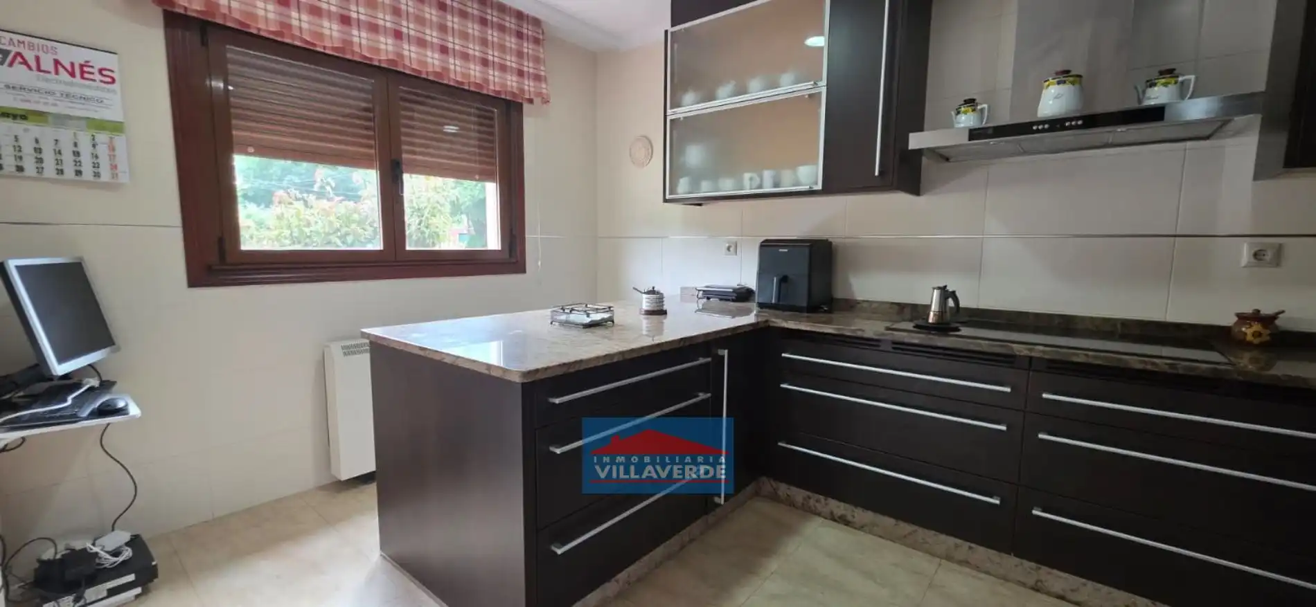Cocina de Casa adosada en venta en Cangas  con Calefacción, Terraza y Trastero