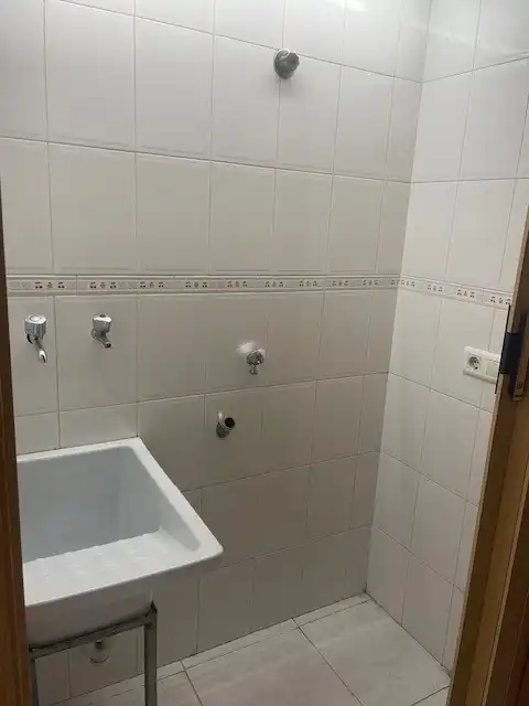 Bany de Pis en venda en Igualada amb Forn i Balcó