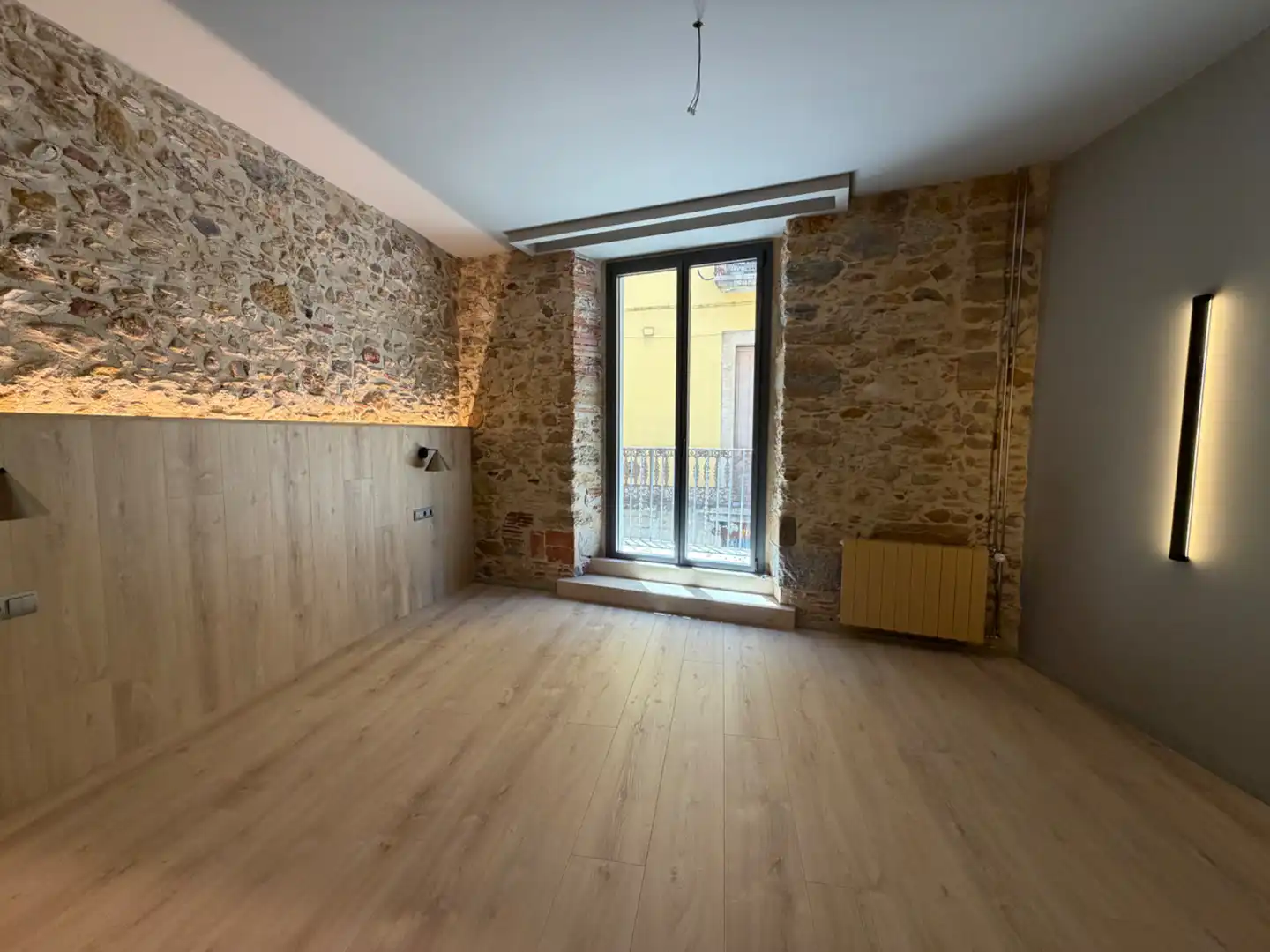Flat for rent in La Bisbal d'Empordà  with Air Conditioner, Heating and Private garden