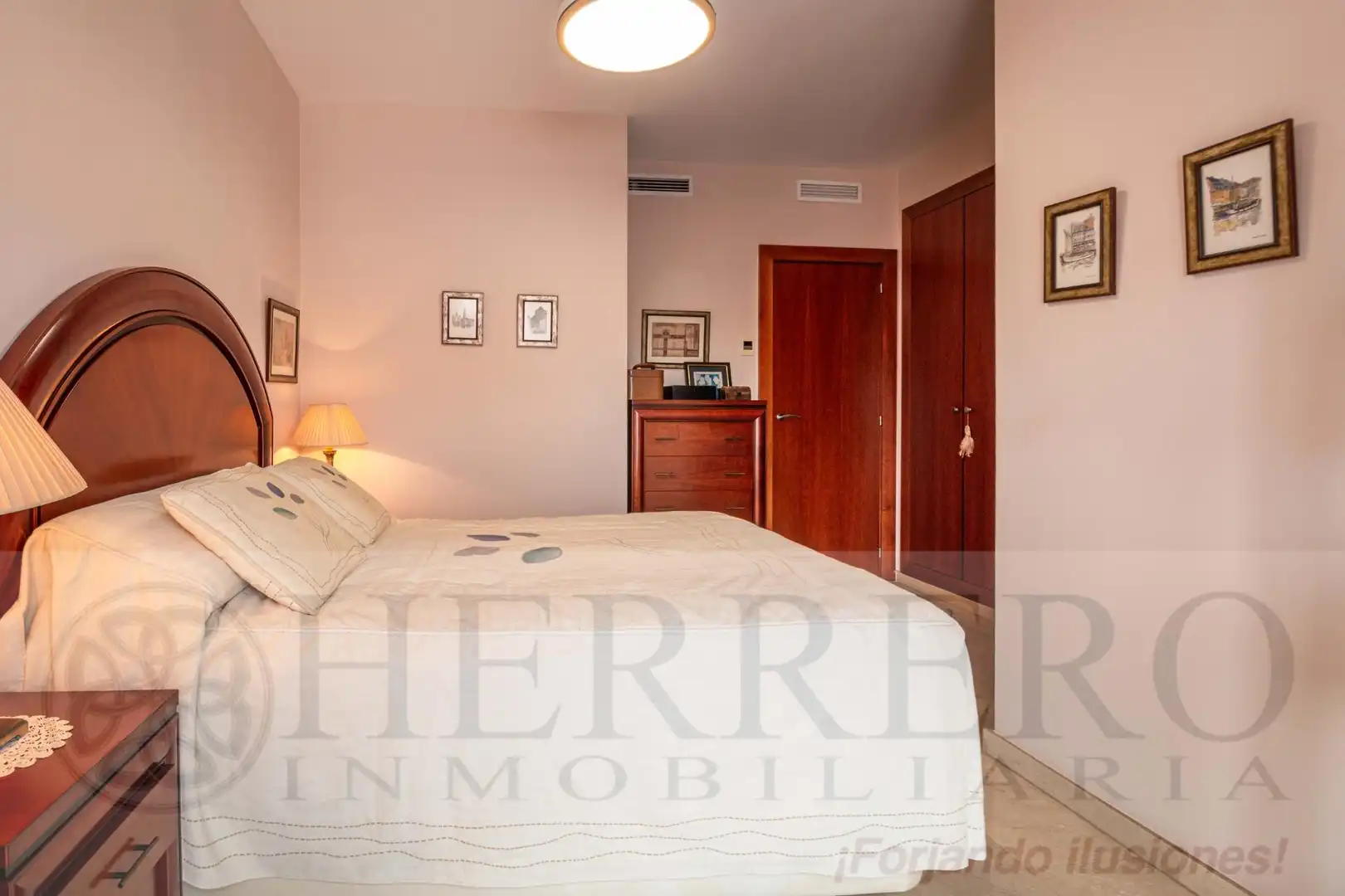 Habitación de Casa o chalet en venta en Gandia con Aire acondicionado, Calefacción y Jardín privado