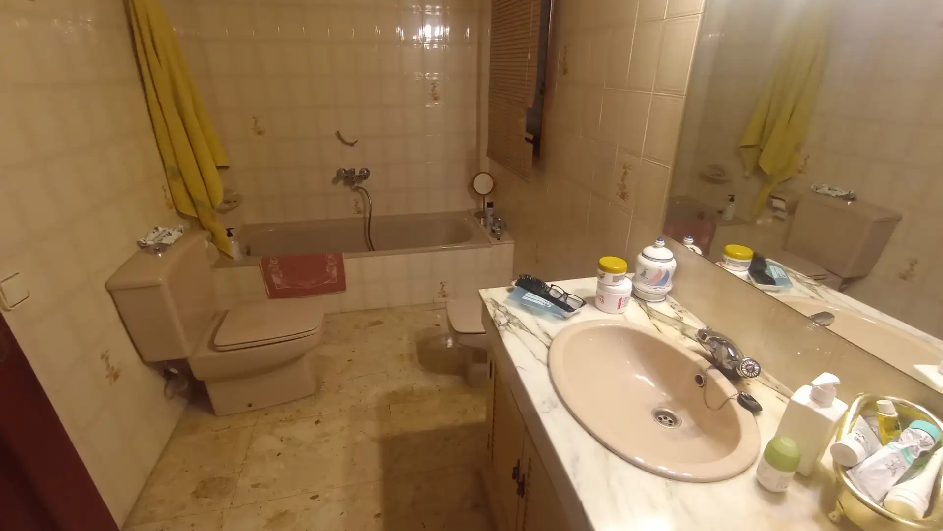 Bathroom of Buildings for sale in Cambrils  with Alarm