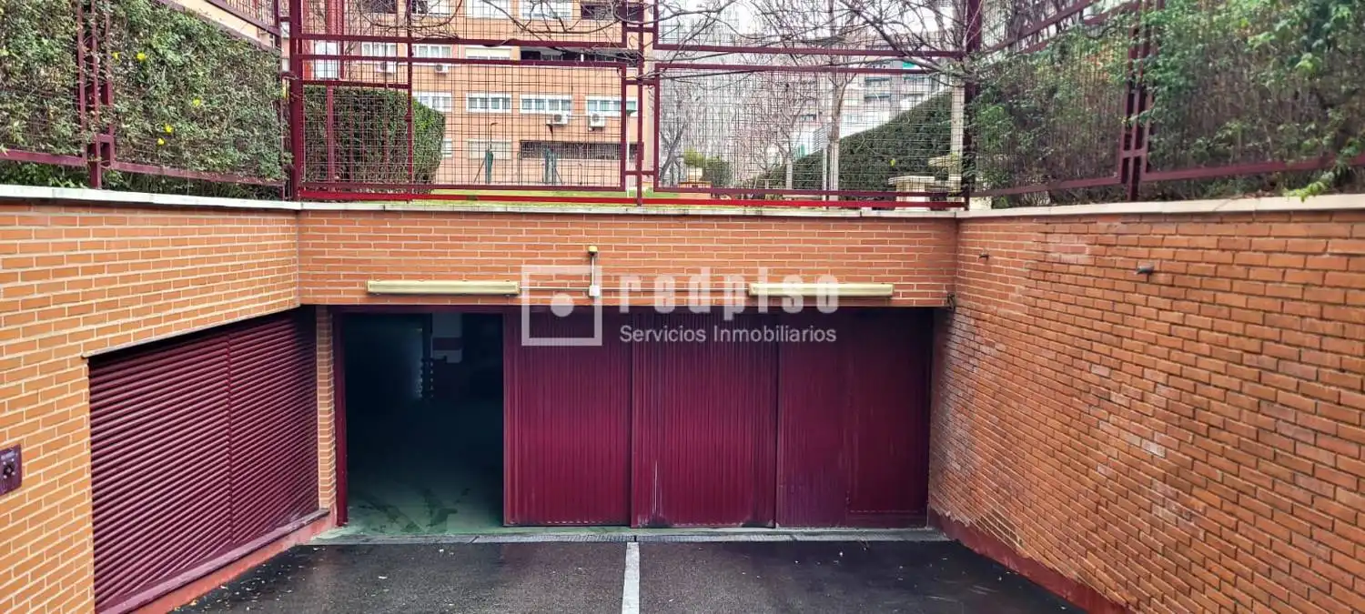 Einzelparkplatz mit Aufzug zum Verkauf in del Doctor Esquerdo, imagen 4