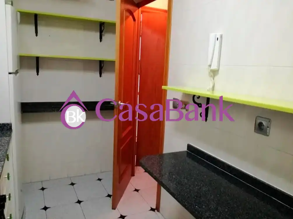 Cuina de Pis en venda en Córdoba amb Aire condicionat
