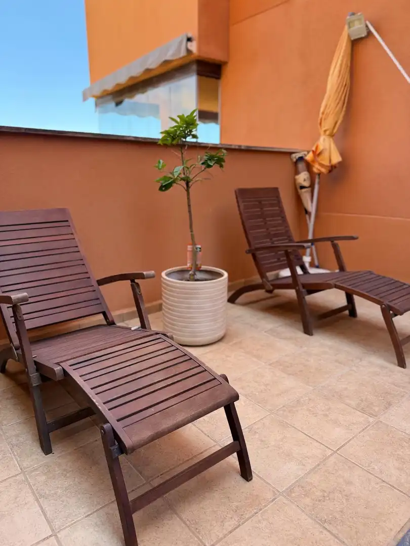 Terrassa de Pis en venda en Rincón de la Victoria amb Aire condicionat, Calefacció i Jardí privat