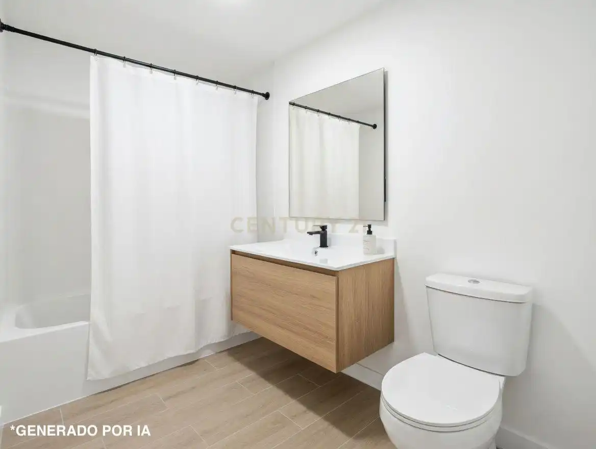 Bathroom of Flat for sale in Fuengirola  with Private garden, Storage room and Swimming Pool