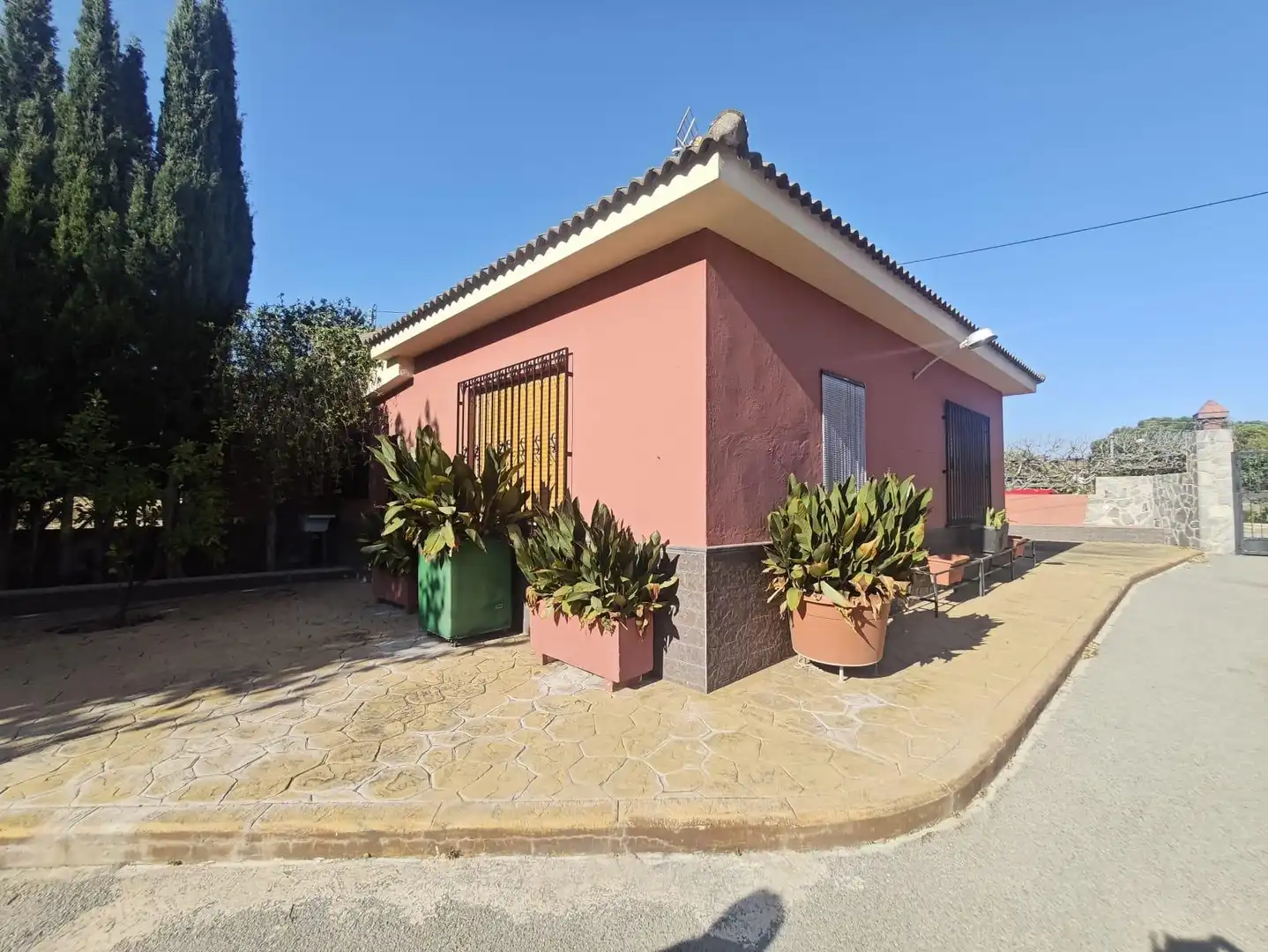Exterior view of Country homes for sale in Sax  with Private garden, Storage room and Swimming Pool