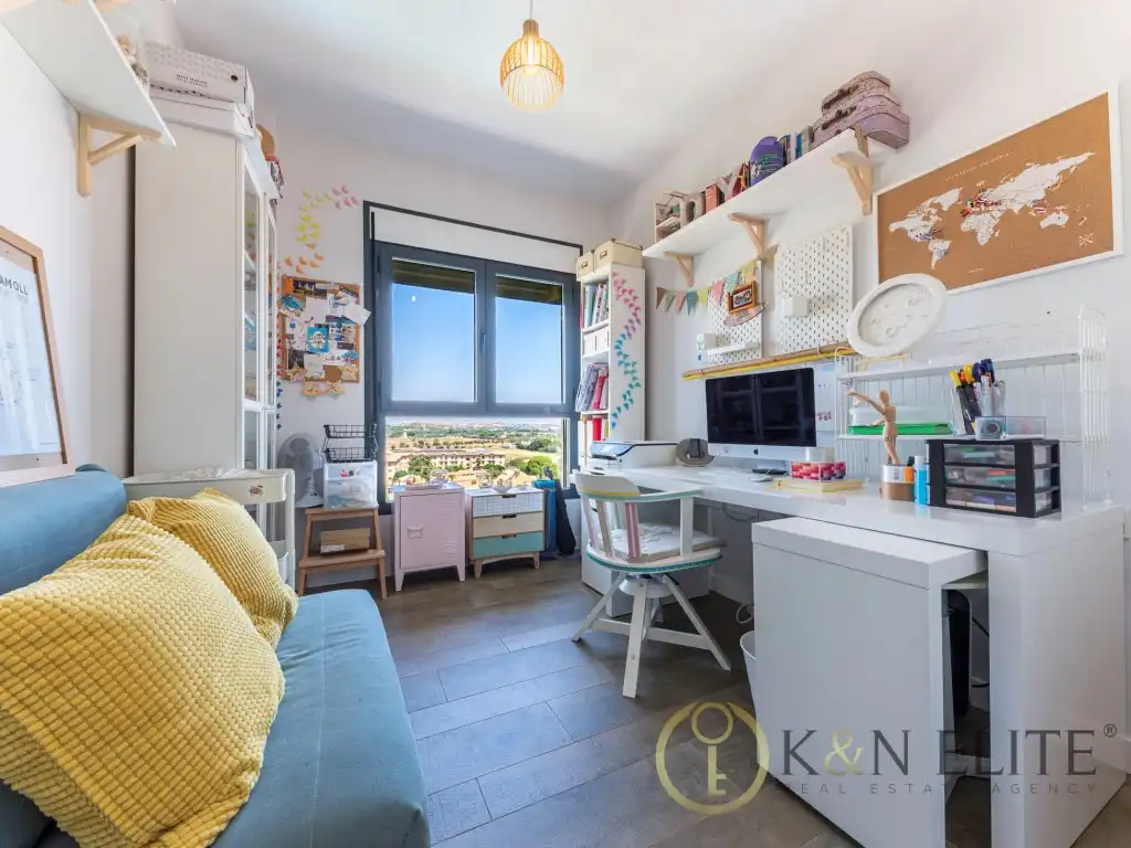 Ático en venta en Alicante / Alacant con Aire acondicionado, Jardín privado y Terraza